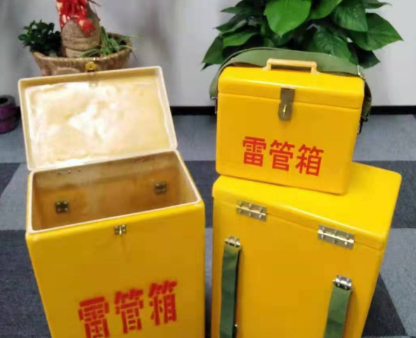 鄂城玻璃钢雷管箱有哪些特点